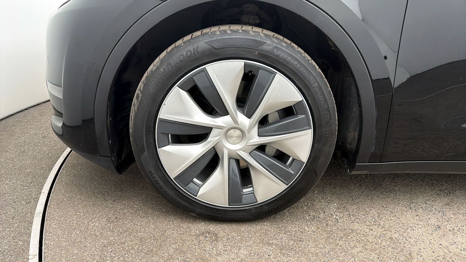 Used Tesla Model Y 2022 for sale - 77931462: Photo 17