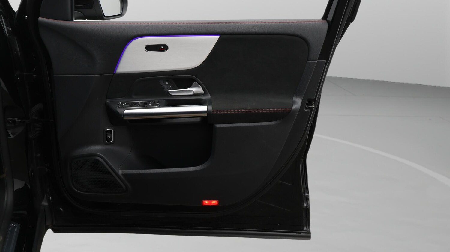 Used Mercedes-Benz EQA 2022 for sale - 76657822: Photo 16