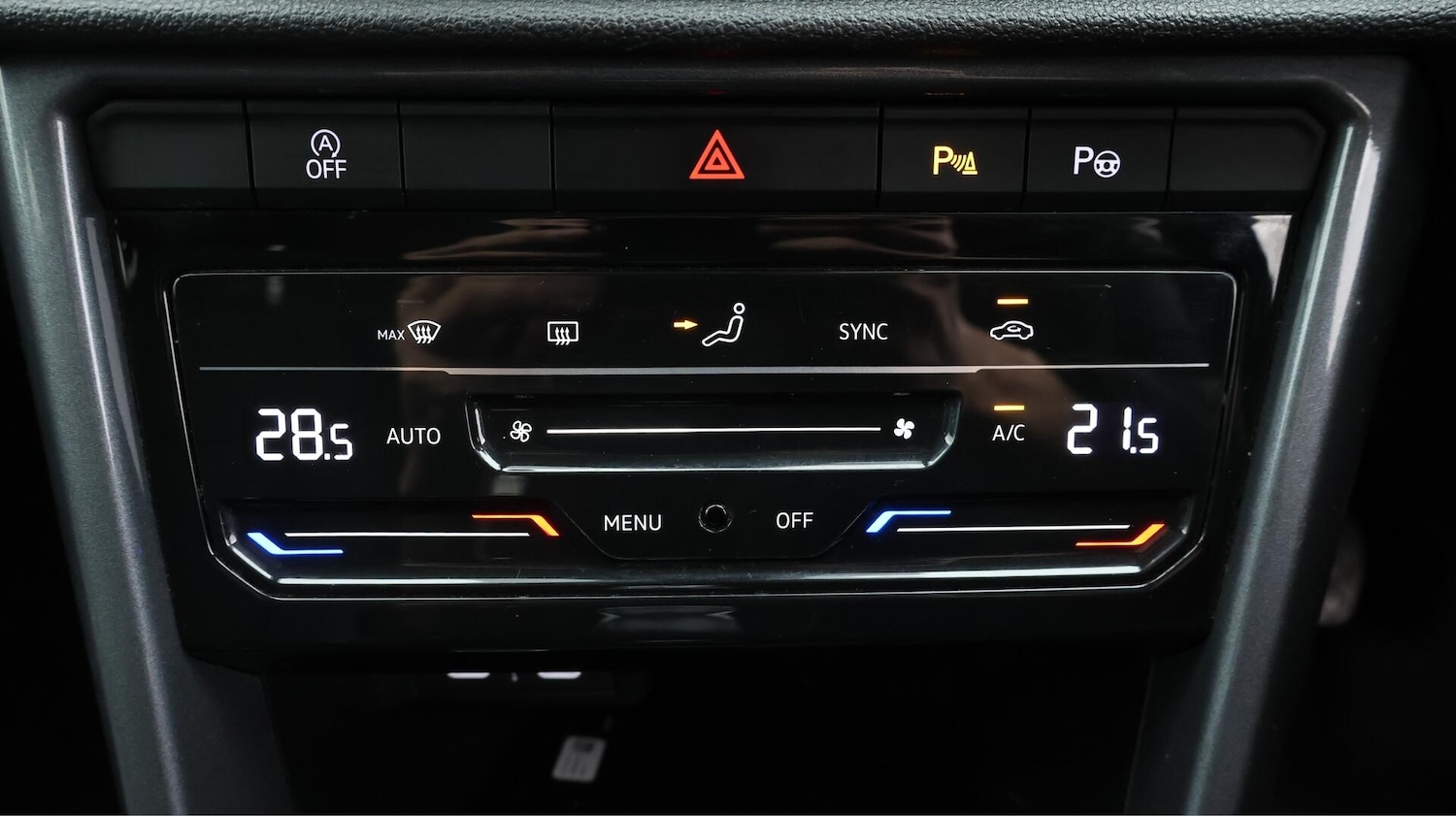 Used Volkswagen T-Roc 2023 for sale - 76247003: Photo 13