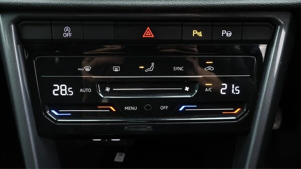 Used Volkswagen T-Roc 2023 for sale - 76247003: Photo 13