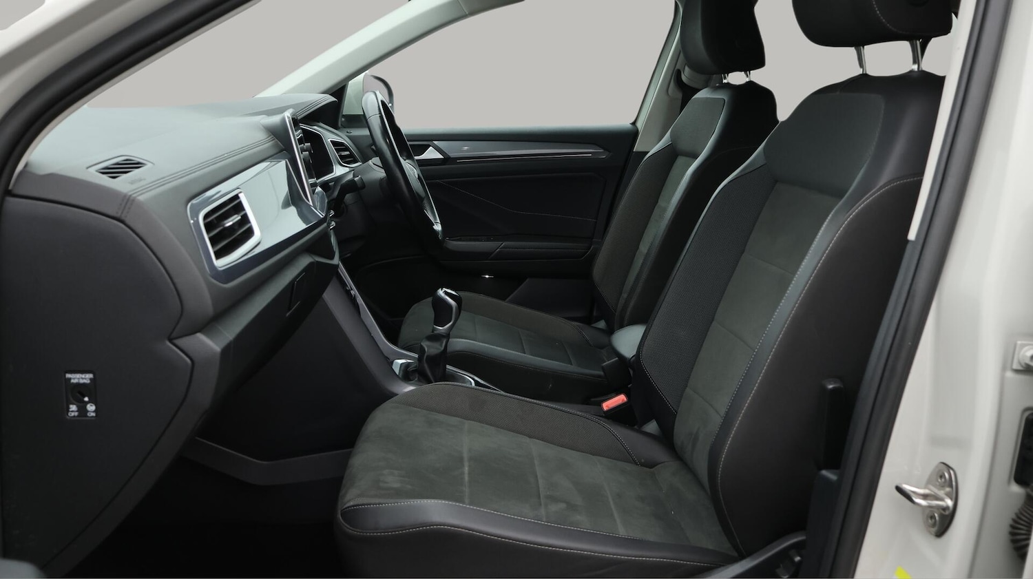 Used Volkswagen T-Roc 2023 for sale - 76247003: Photo 15