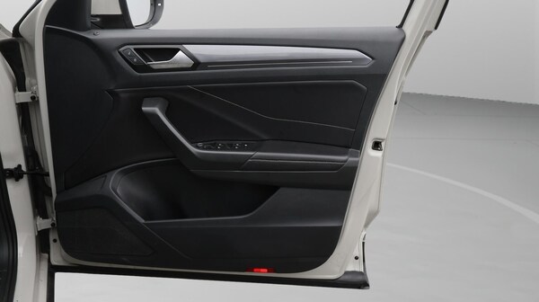 Used Volkswagen T-Roc 2023 for sale - 76247003: Photo 16