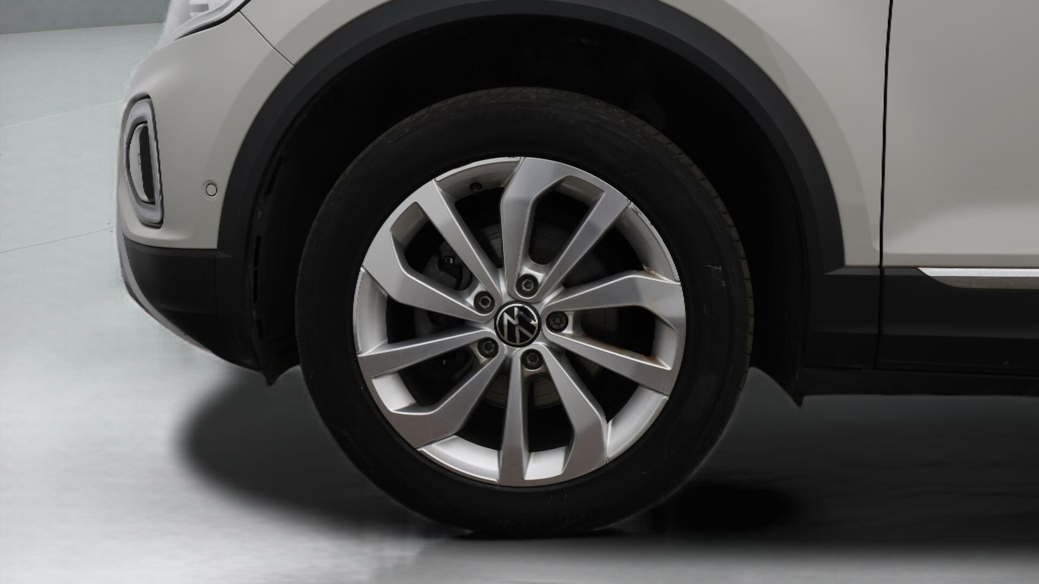 Used Volkswagen T-Roc 2023 for sale - 76247003: Photo 19