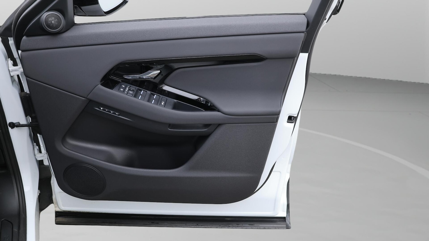 Used Land Rover Range Rover Evoque 2024 for sale - 76433390: Photo 16