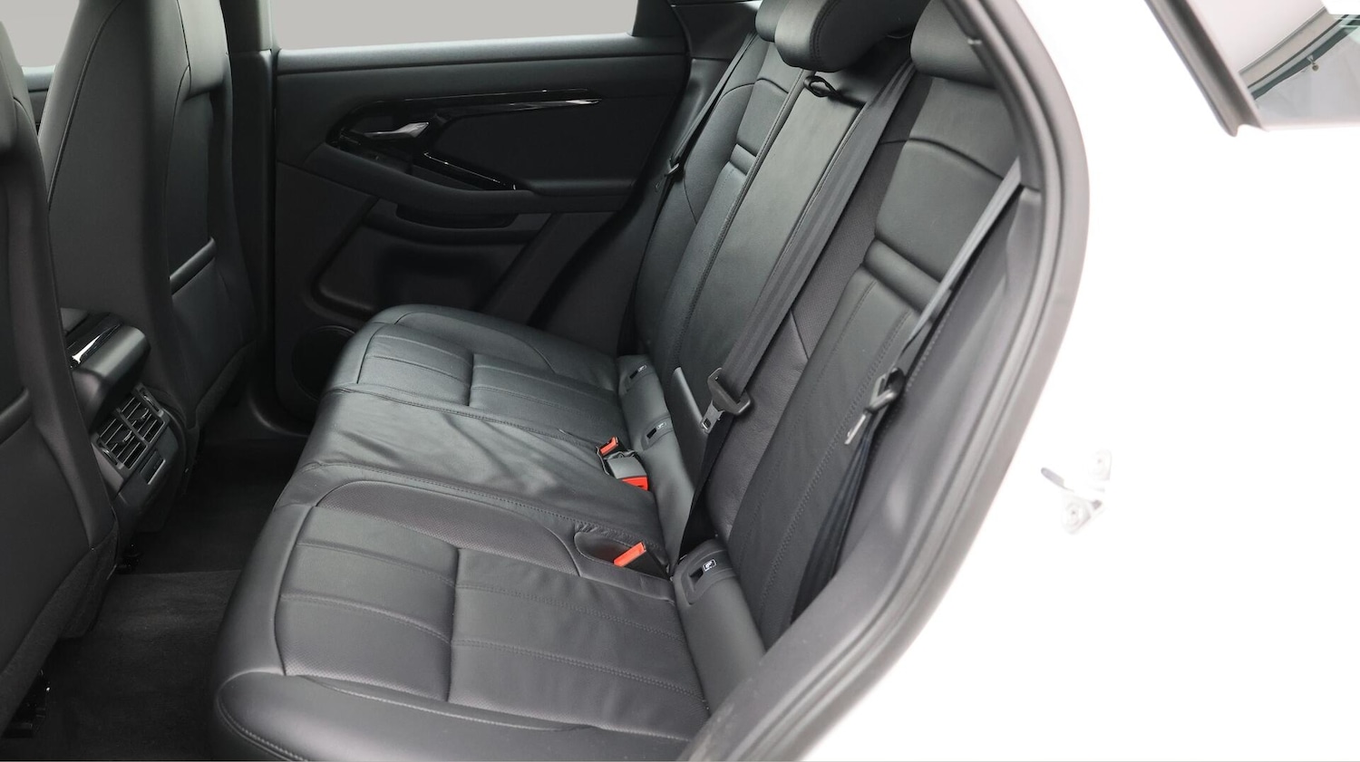 Used Land Rover Range Rover Evoque 2024 for sale - 76433390: Photo 17