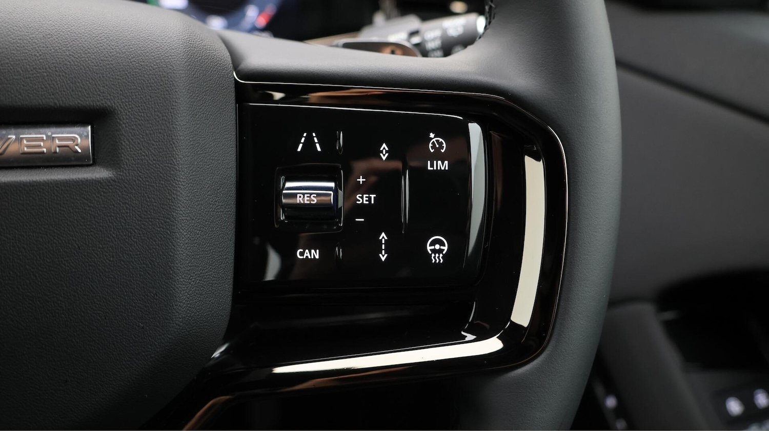 Used Land Rover Range Rover Evoque 2024 for sale - 76433390: Photo 24