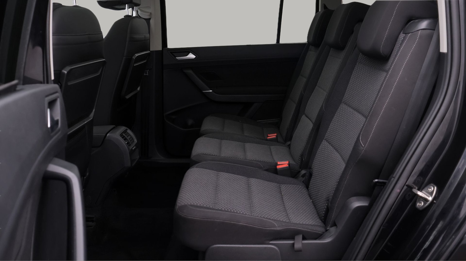 Used Volkswagen Touran 2021 for sale - 77675890: Photo 16