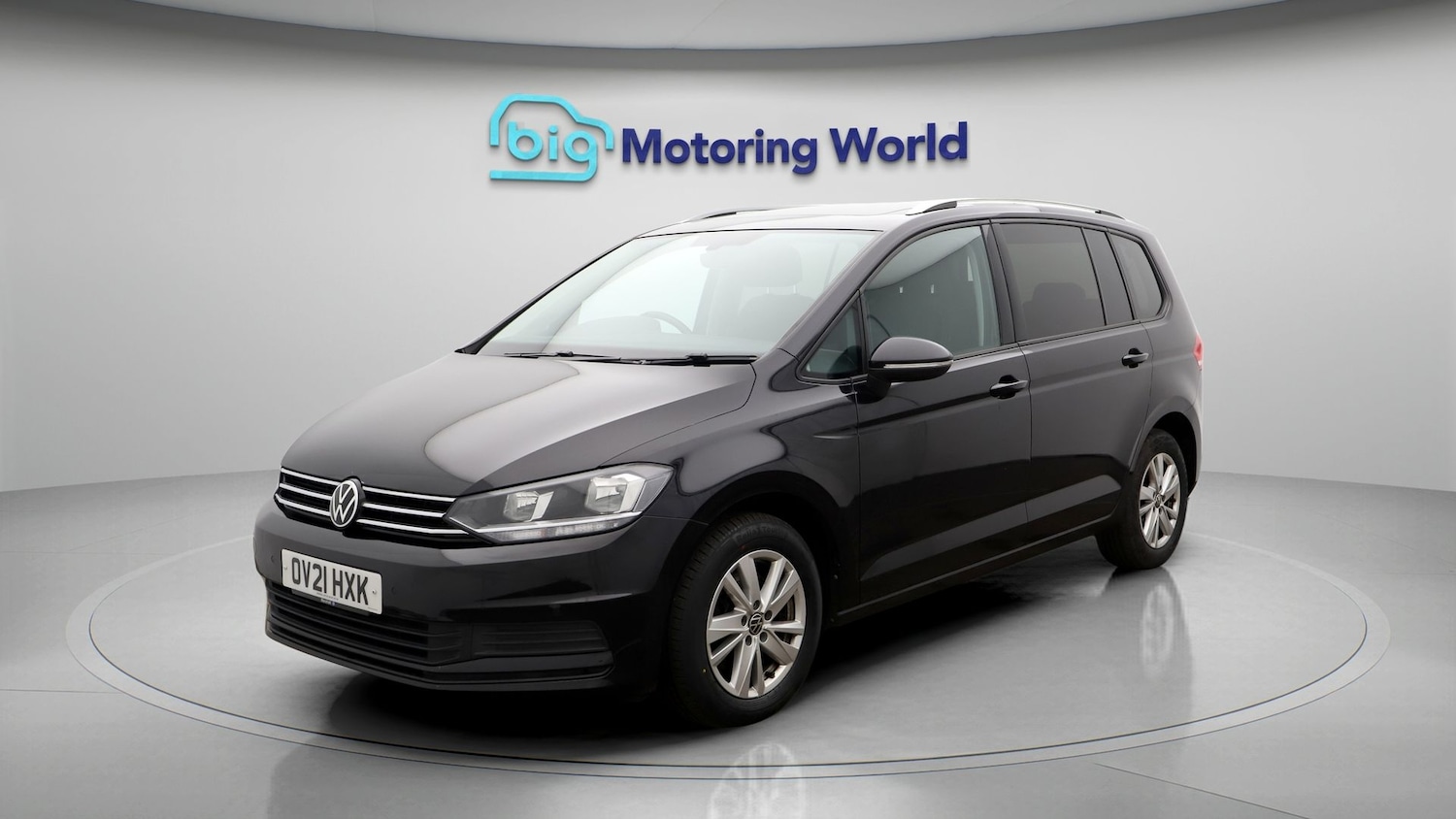 Used Volkswagen Touran 2021 for sale - 77675890: Photo 3