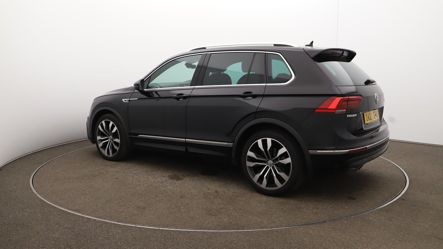 Used Volkswagen Tiguan 2020 for sale - 76153167: Photo 38