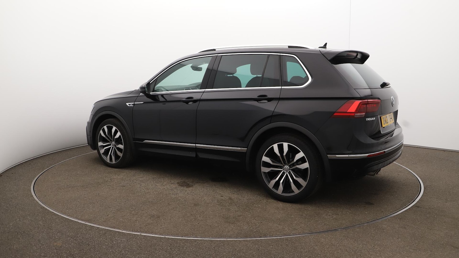 Used Volkswagen Tiguan 2020 for sale - 76153167: Photo 39