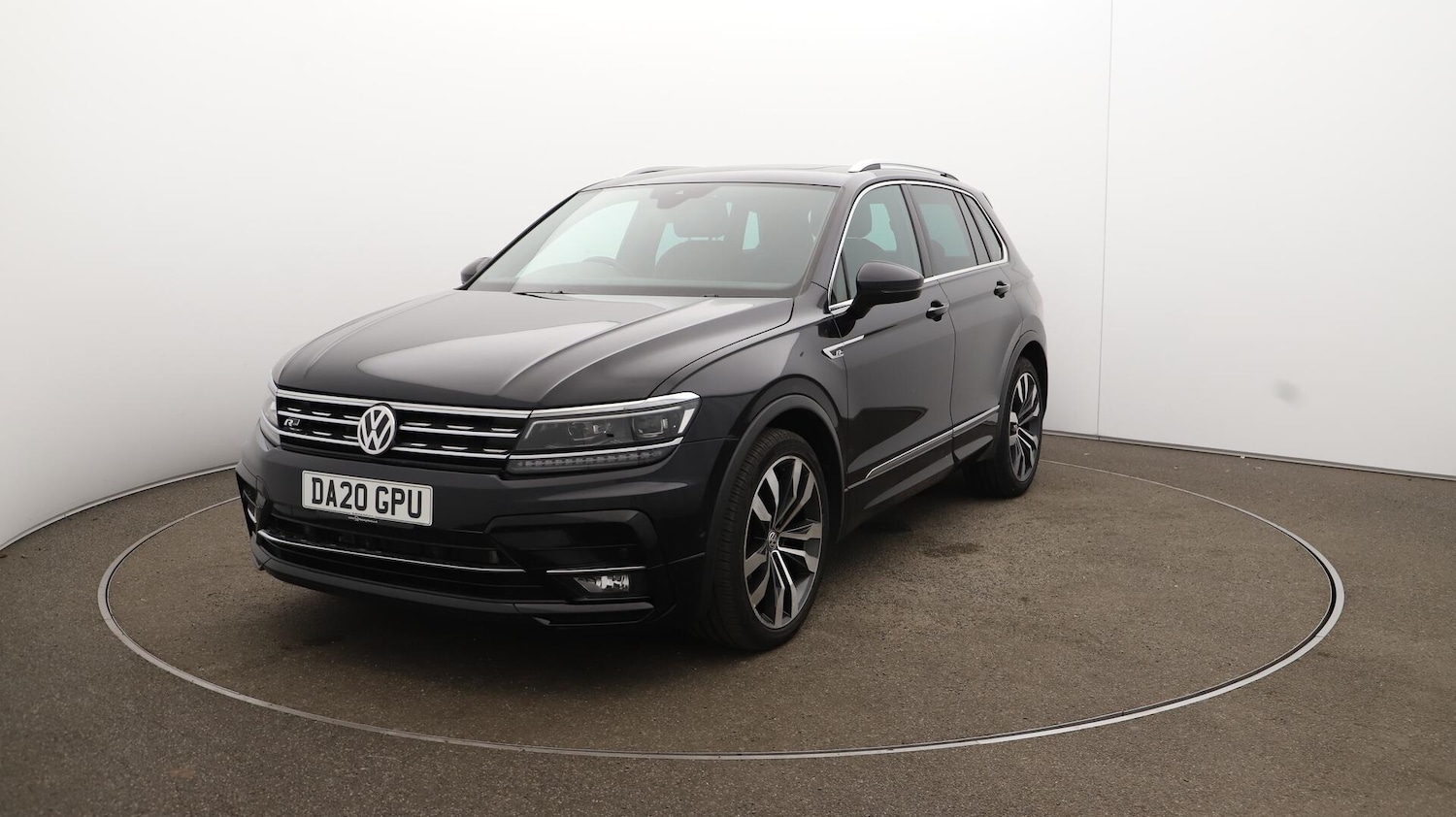 Used Volkswagen Tiguan 2020 for sale - 76153167: Photo 40