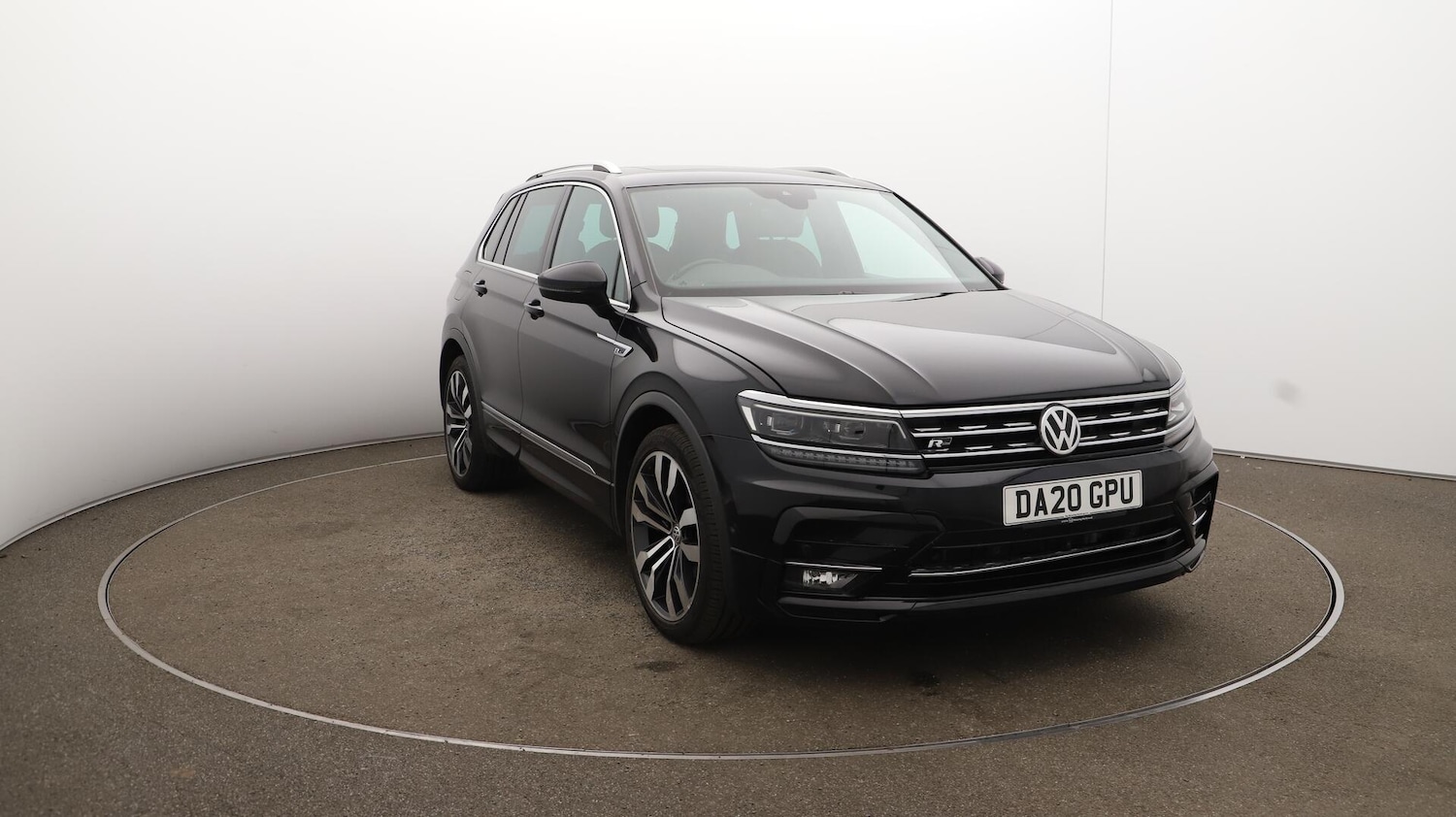 Used Volkswagen Tiguan 2020 for sale - 76153167: Photo 45