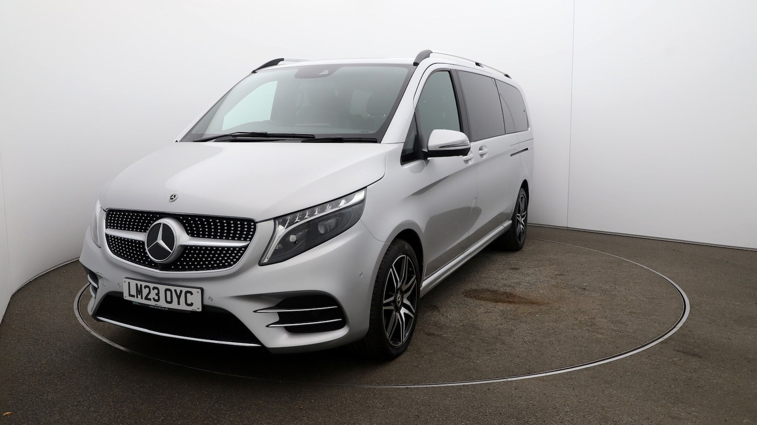 Used Mercedes-Benz V-Class 2023 for sale - 76812809: Photo 33