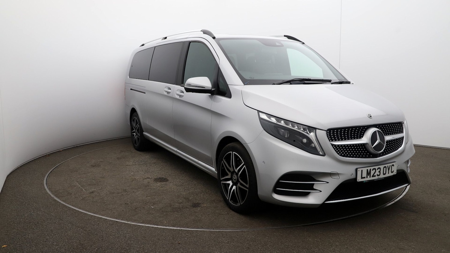 Used Mercedes-Benz V-Class 2023 for sale - 76812809: Photo 38