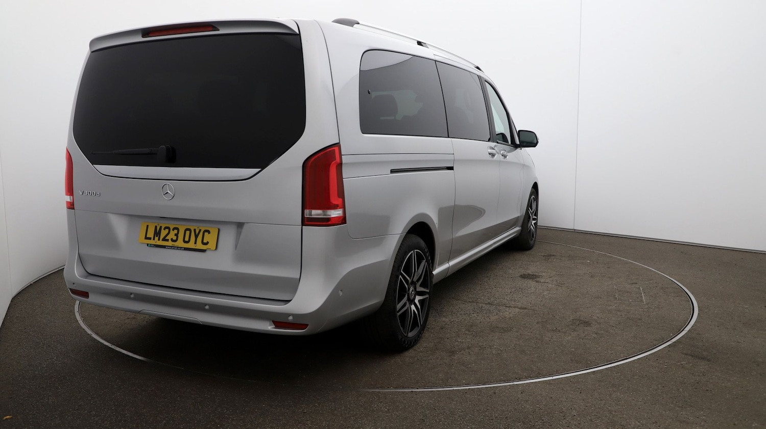 Used Mercedes-Benz V-Class 2023 for sale - 76812809: Photo 51