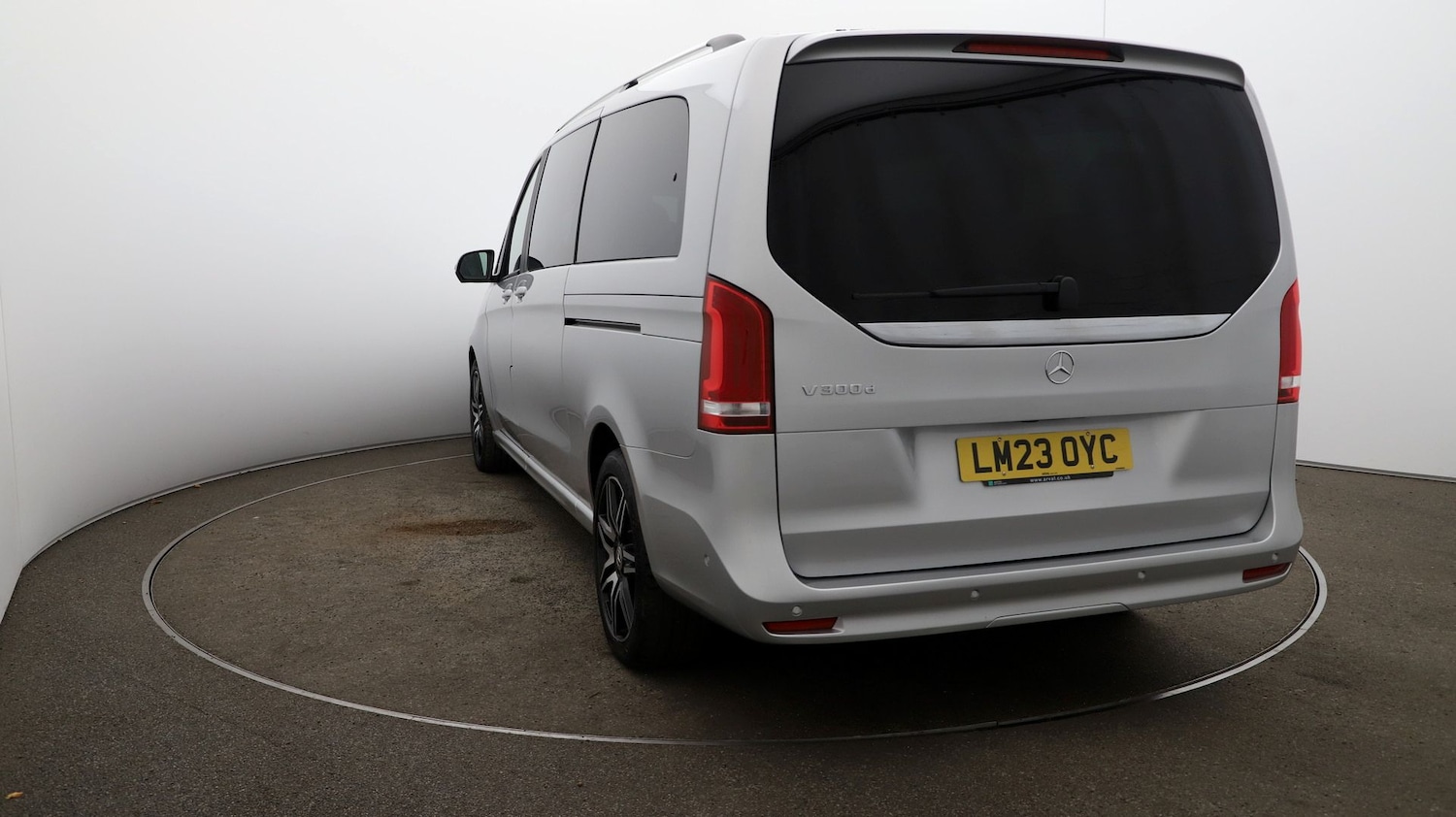 Used Mercedes-Benz V-Class 2023 for sale - 76812809: Photo 56