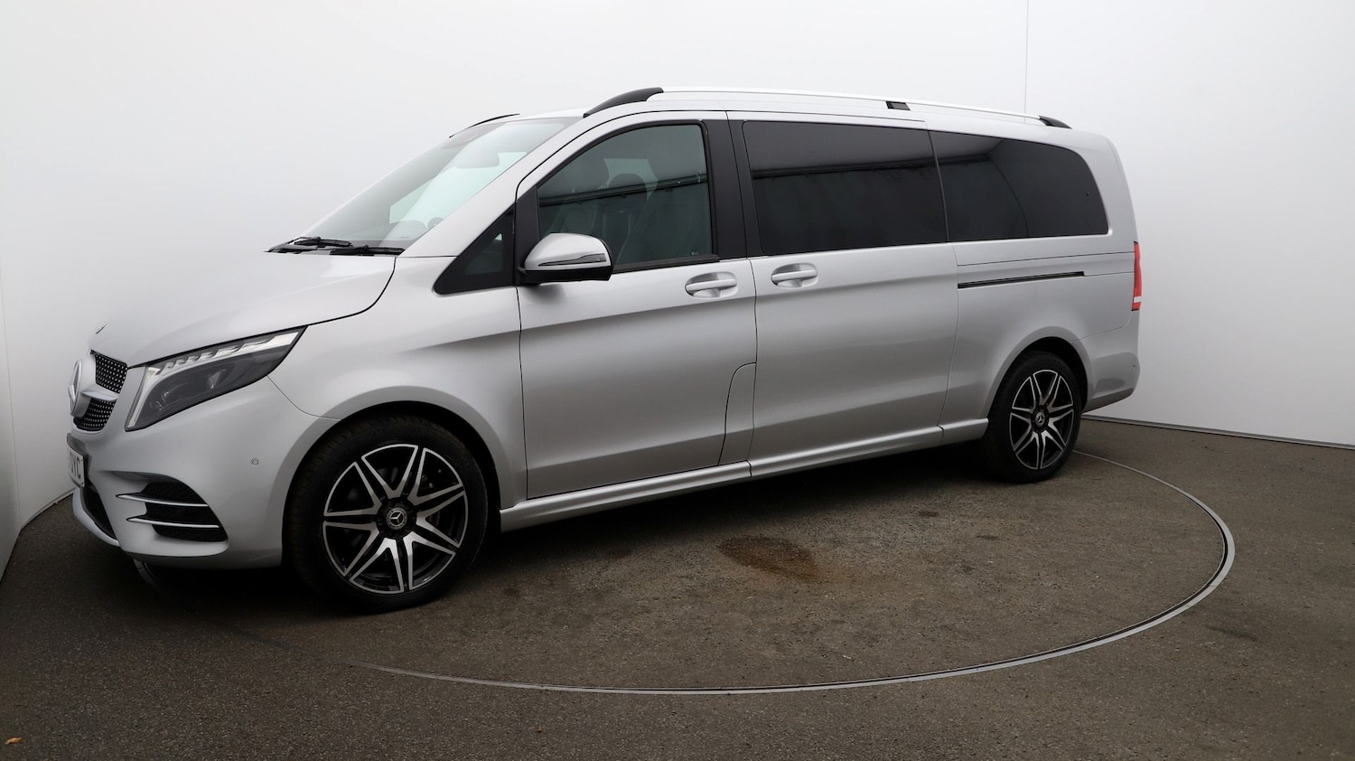 Used Mercedes-Benz V-Class 2023 for sale - 76812809: Photo 63