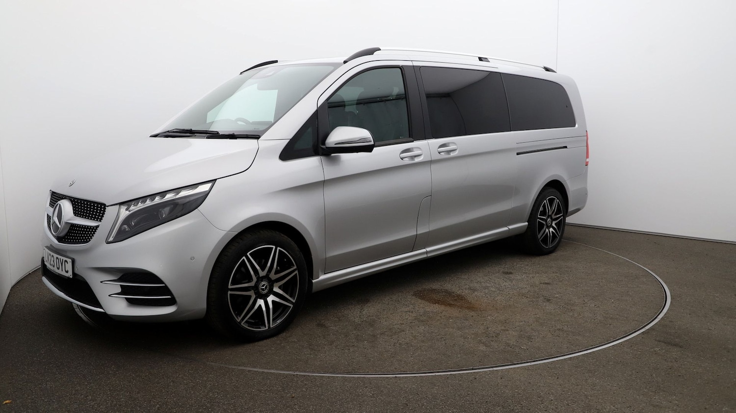 Used Mercedes-Benz V-Class 2023 for sale - 76812809: Photo 64