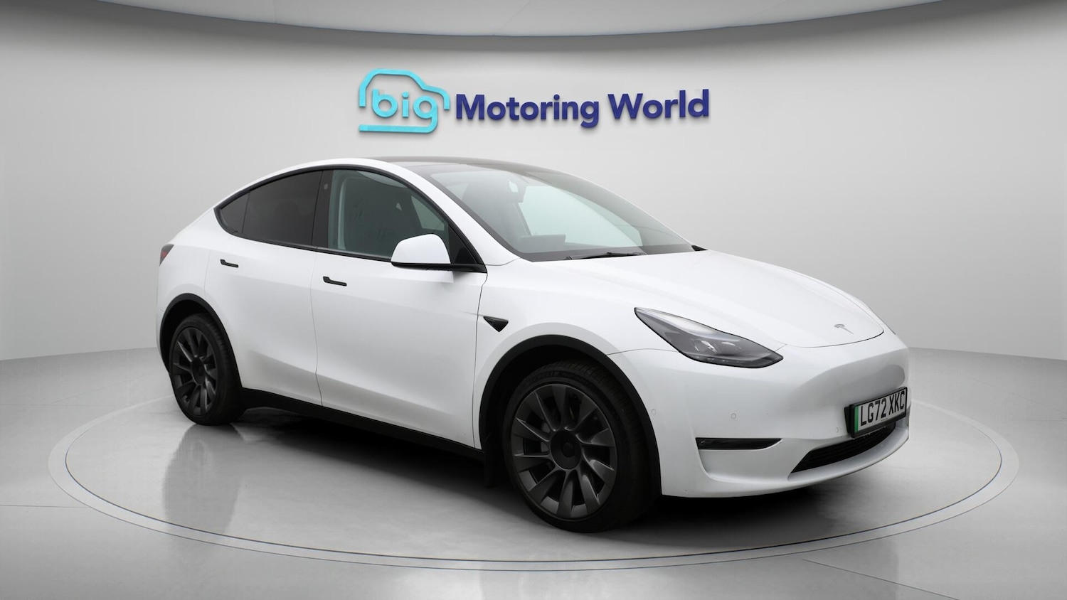 Used Tesla Model Y 2022 for sale - 76042731: Photo 2