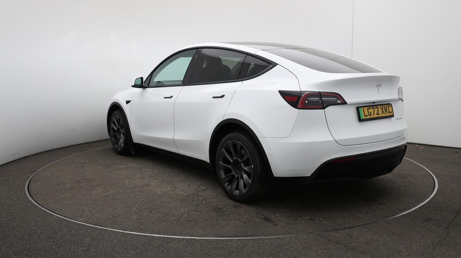 Used Tesla Model Y 2022 for sale - 76042731: Photo 67