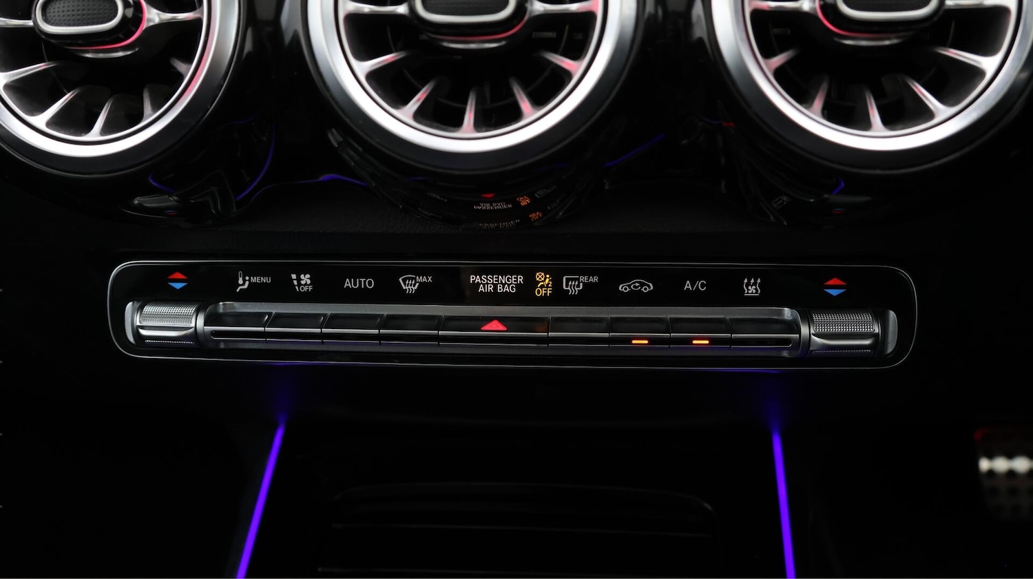 Used Mercedes-Benz EQB 2022 for sale - 76549066: Photo 13