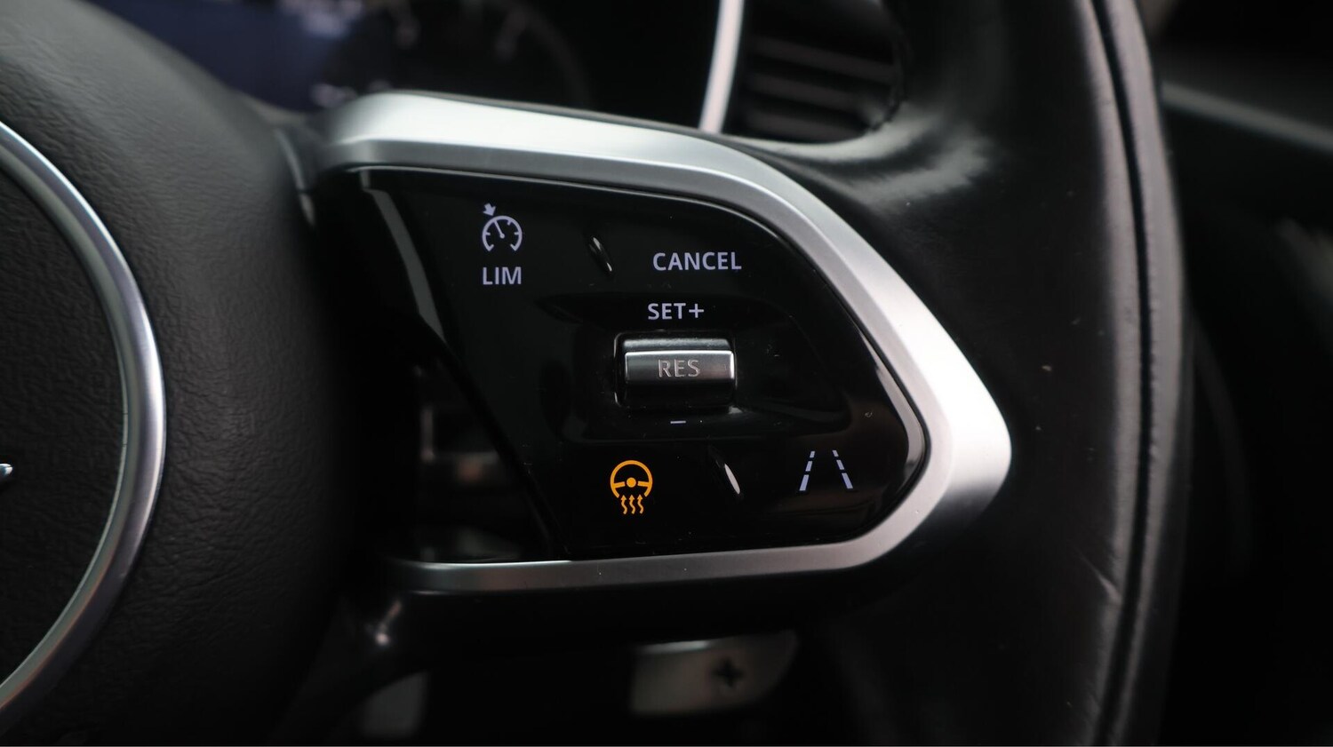 Used Jaguar F-Pace 2021 for sale - 76349176: Photo 27