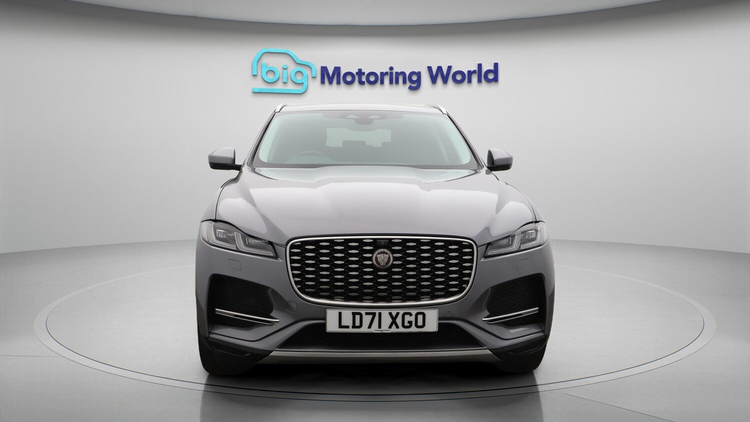 Used Jaguar F-Pace 2021 for sale - 76349176: Photo 3