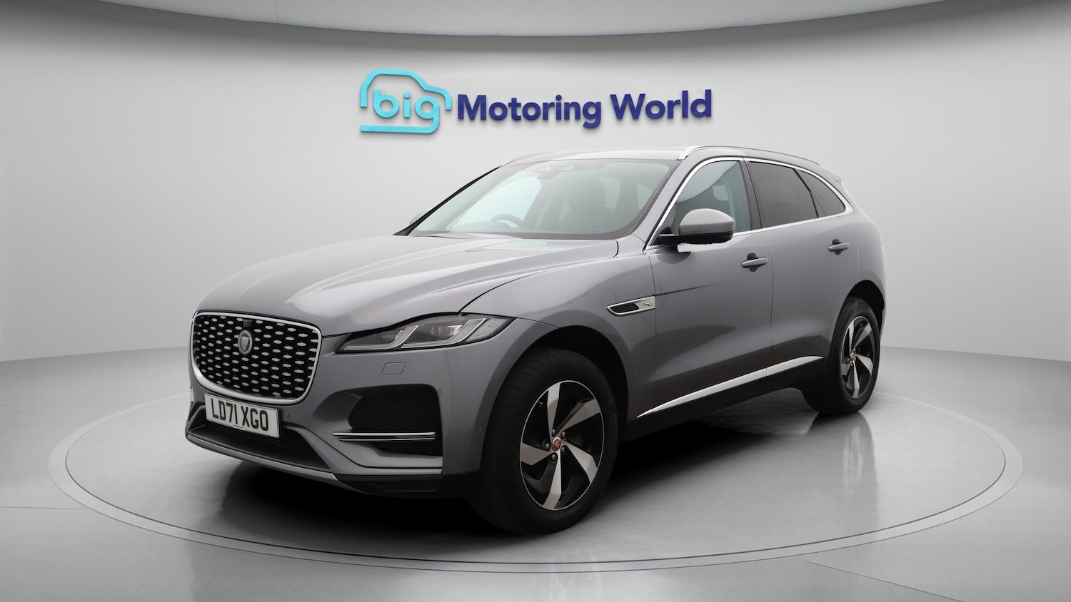 Used Jaguar F-Pace 2021 for sale - 76349176: Photo 4
