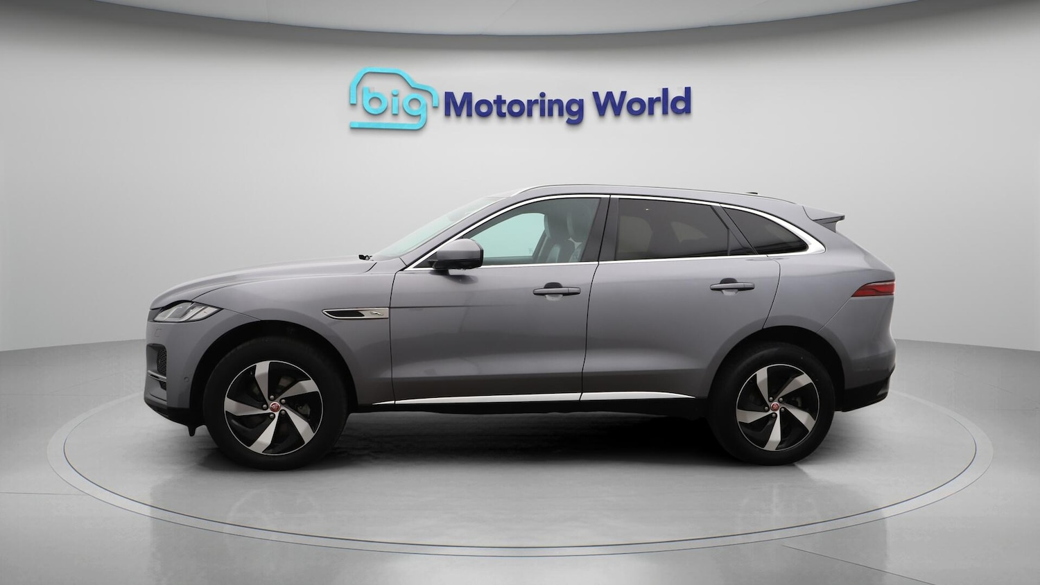 Used Jaguar F-Pace 2021 for sale - 76349176: Photo 5