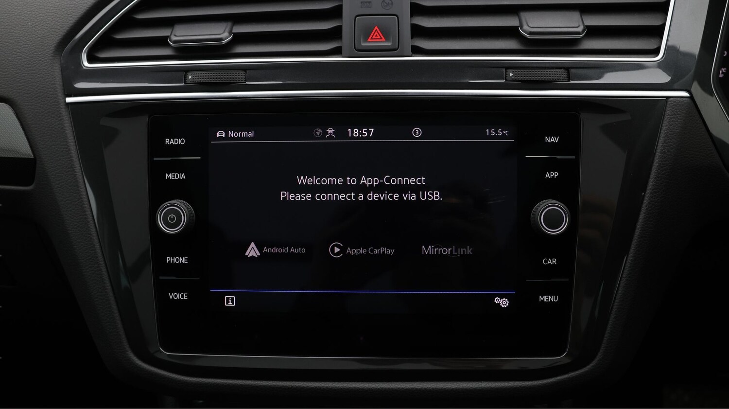 Used Volkswagen Tiguan 2023 for sale - 77688944: Photo 23