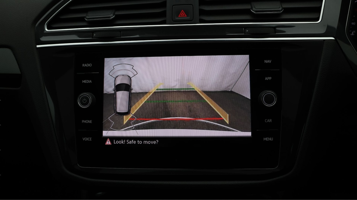 Used Volkswagen Tiguan 2023 for sale - 77688944: Photo 24