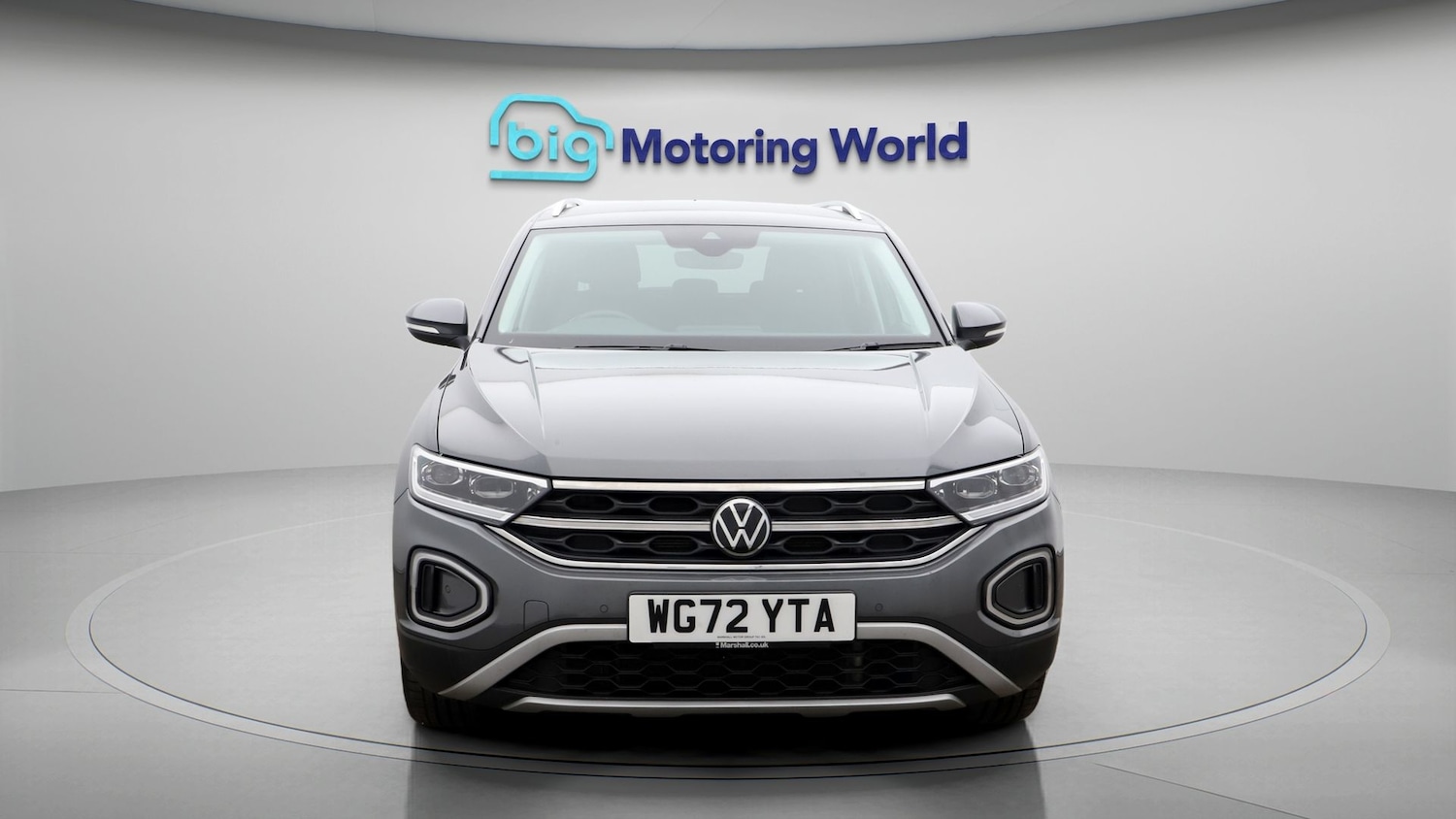 Used Volkswagen T-Roc 2023 for sale - 77635410: Photo 2