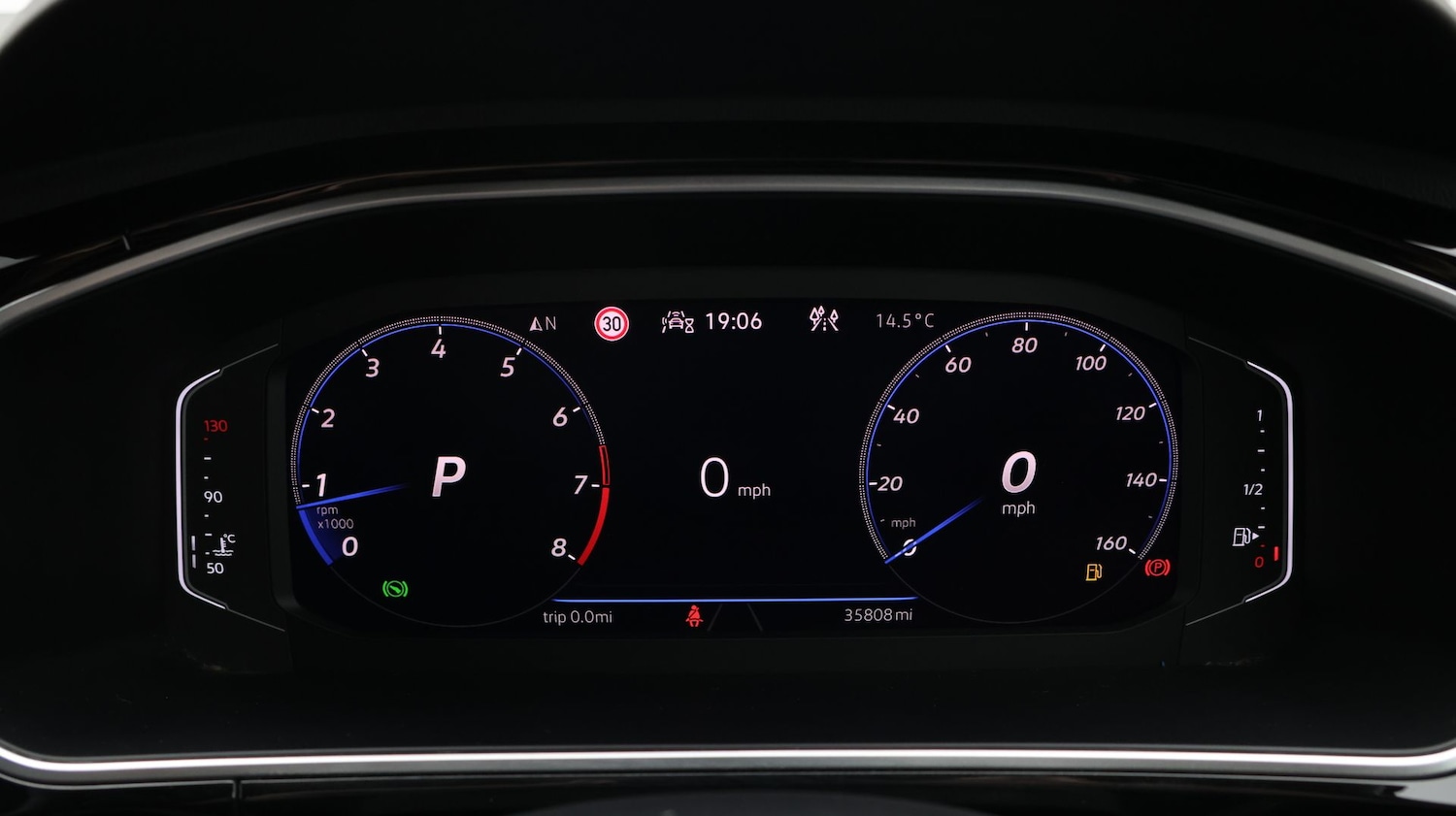 Used Volkswagen T-Roc 2022 for sale - 77210945: Photo 10