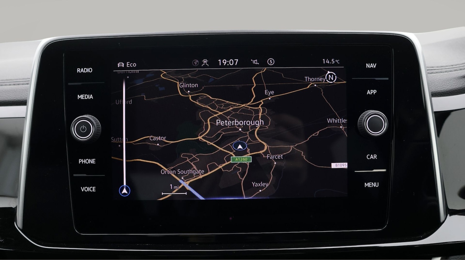 Used Volkswagen T-Roc 2022 for sale - 77210945: Photo 11