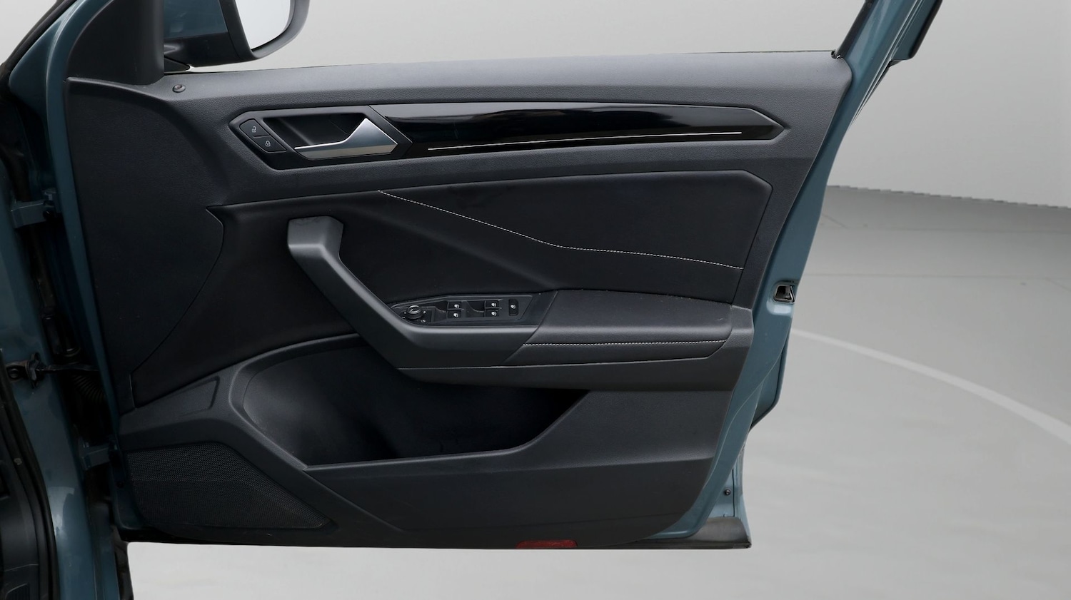 Used Volkswagen T-Roc 2022 for sale - 77210945: Photo 15