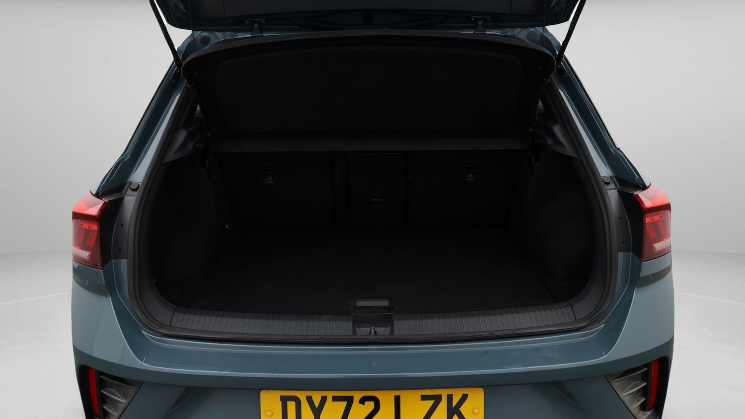 Used Volkswagen T-Roc 2022 for sale - 77210945: Photo 17