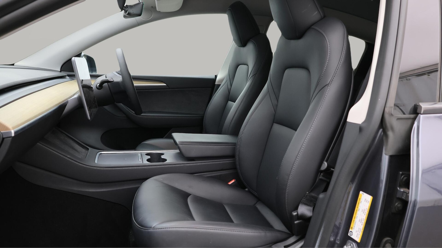 Used Tesla Model Y 2023 for sale - 76424187: Photo 15