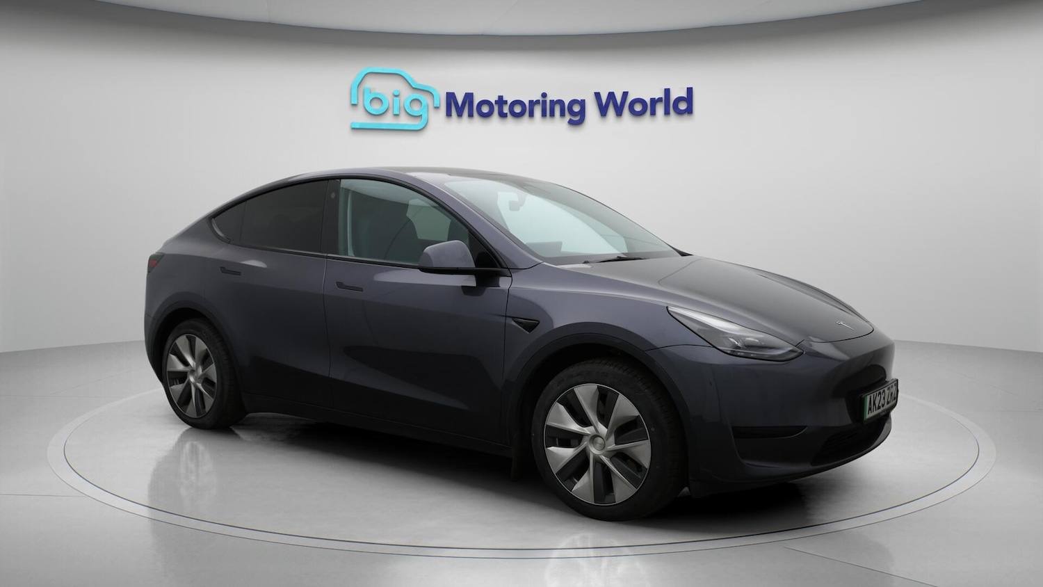 Used Tesla Model Y 2023 for sale - 76424187: Photo 2