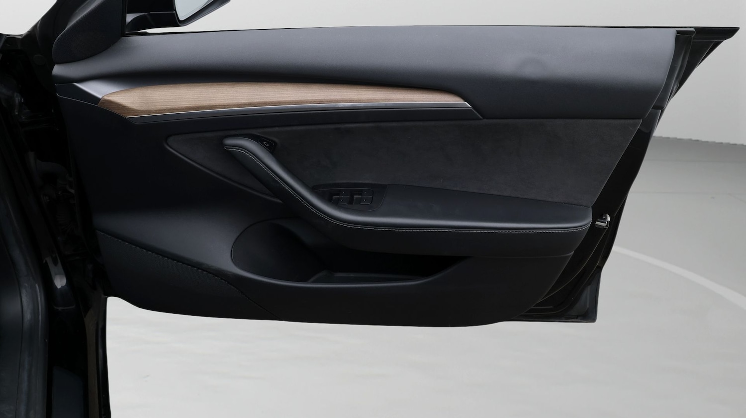 Used Tesla Model 3 2021 for sale - 77730999: Photo 15