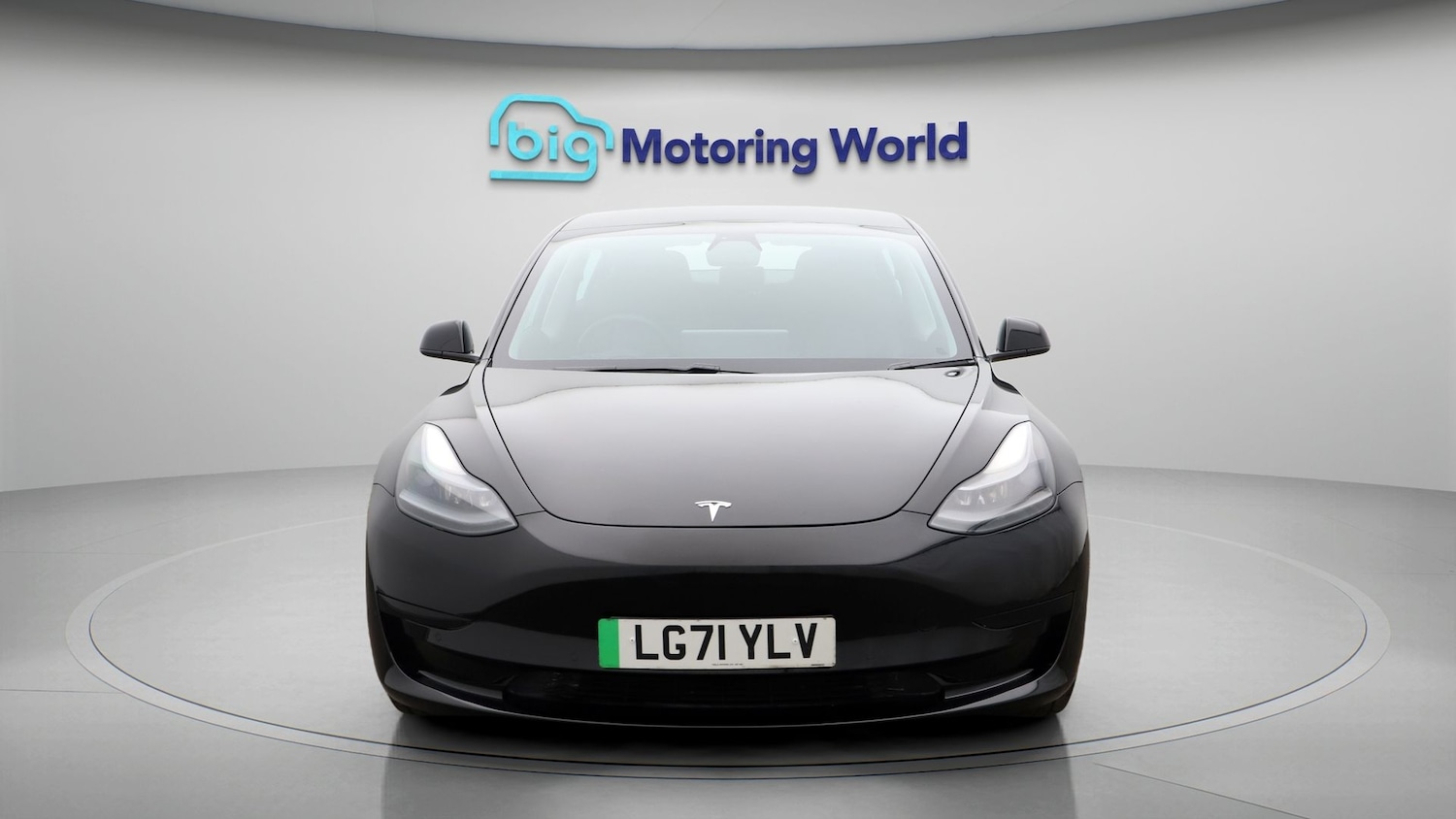 Used Tesla Model 3 2021 for sale - 77730999: Photo 2