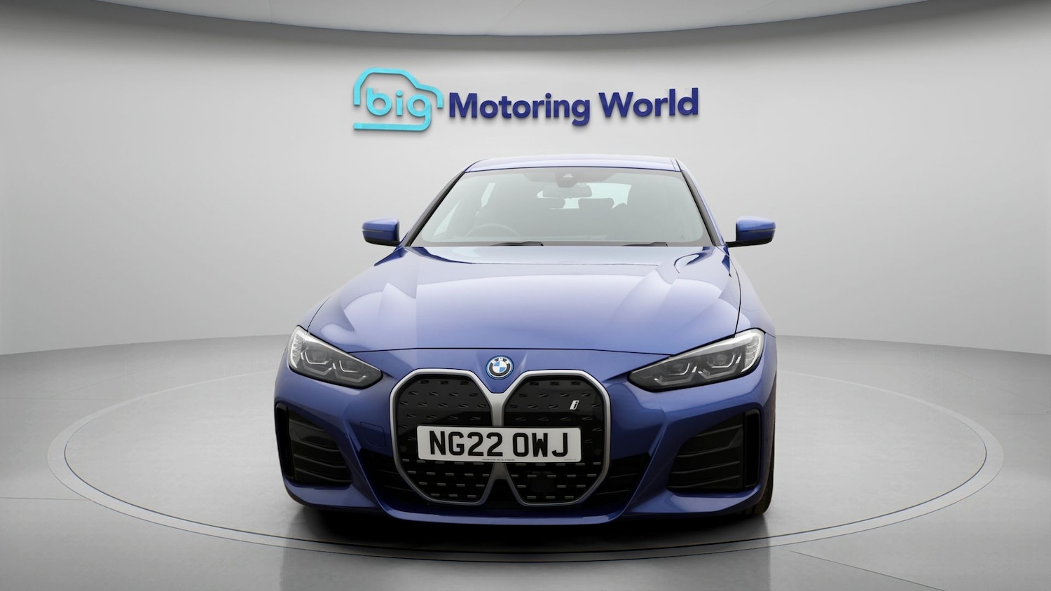 Used BMW i4 for sale - 77417632: Photo 2