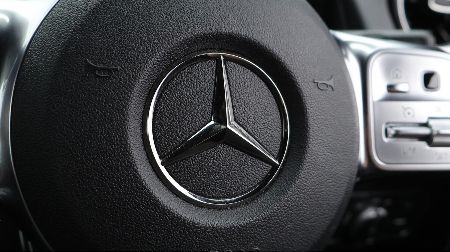 Used Mercedes-Benz GLB 2022 for sale - 76513082: Photo 25