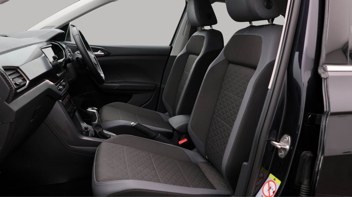 Used Volkswagen T-Cross 2022 for sale - 77730816: Photo 14