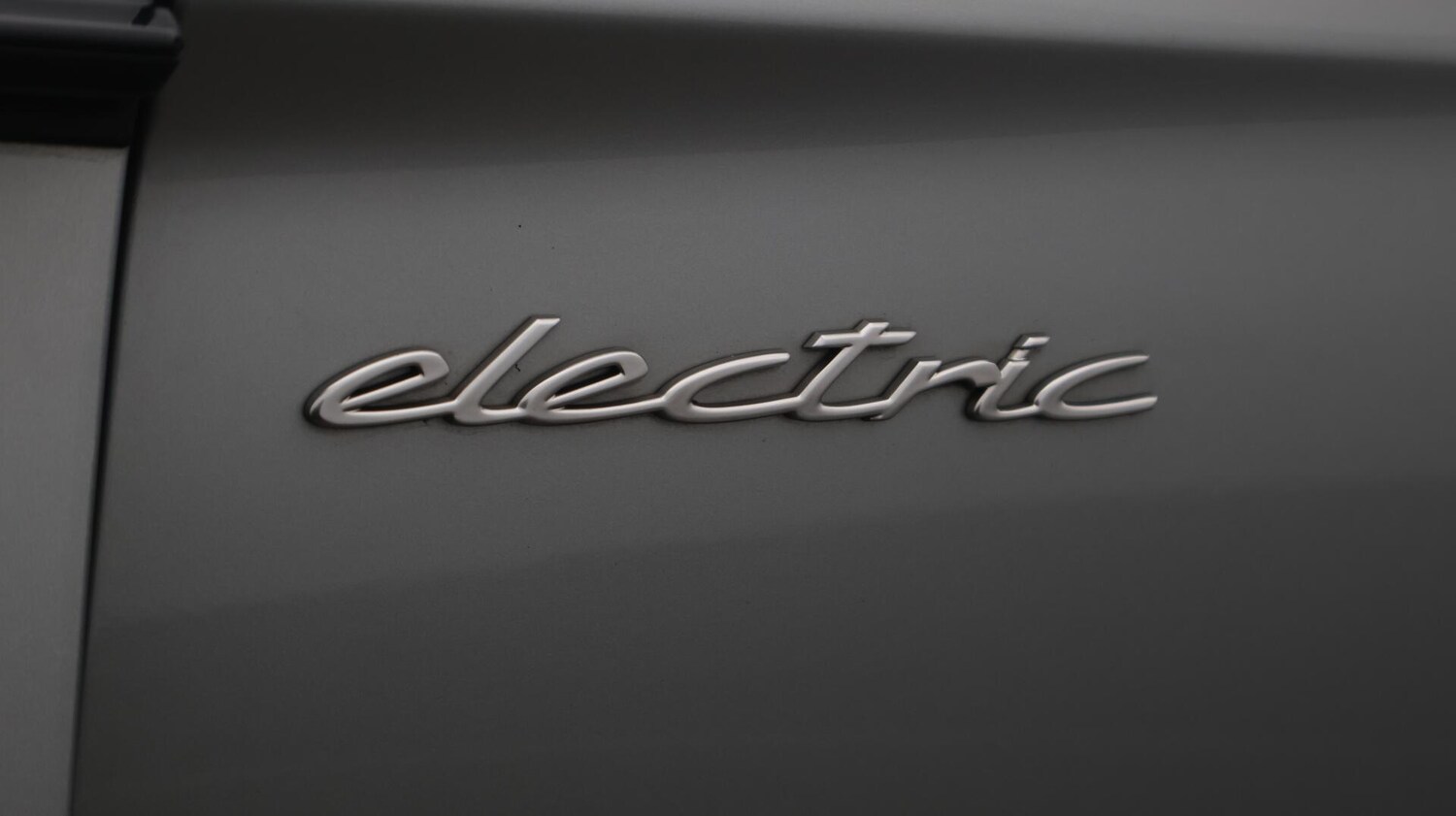 Used Porsche Taycan 2021 for sale - 76656945: Photo 21