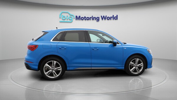 Used Audi Q3 2020 for sale - 75414453: Photo 9