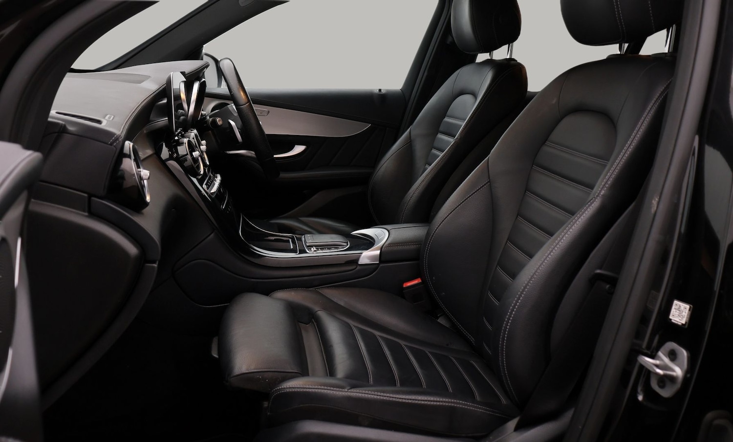 Used Mercedes-Benz GLC 2021 for sale - 77831569: Photo 14