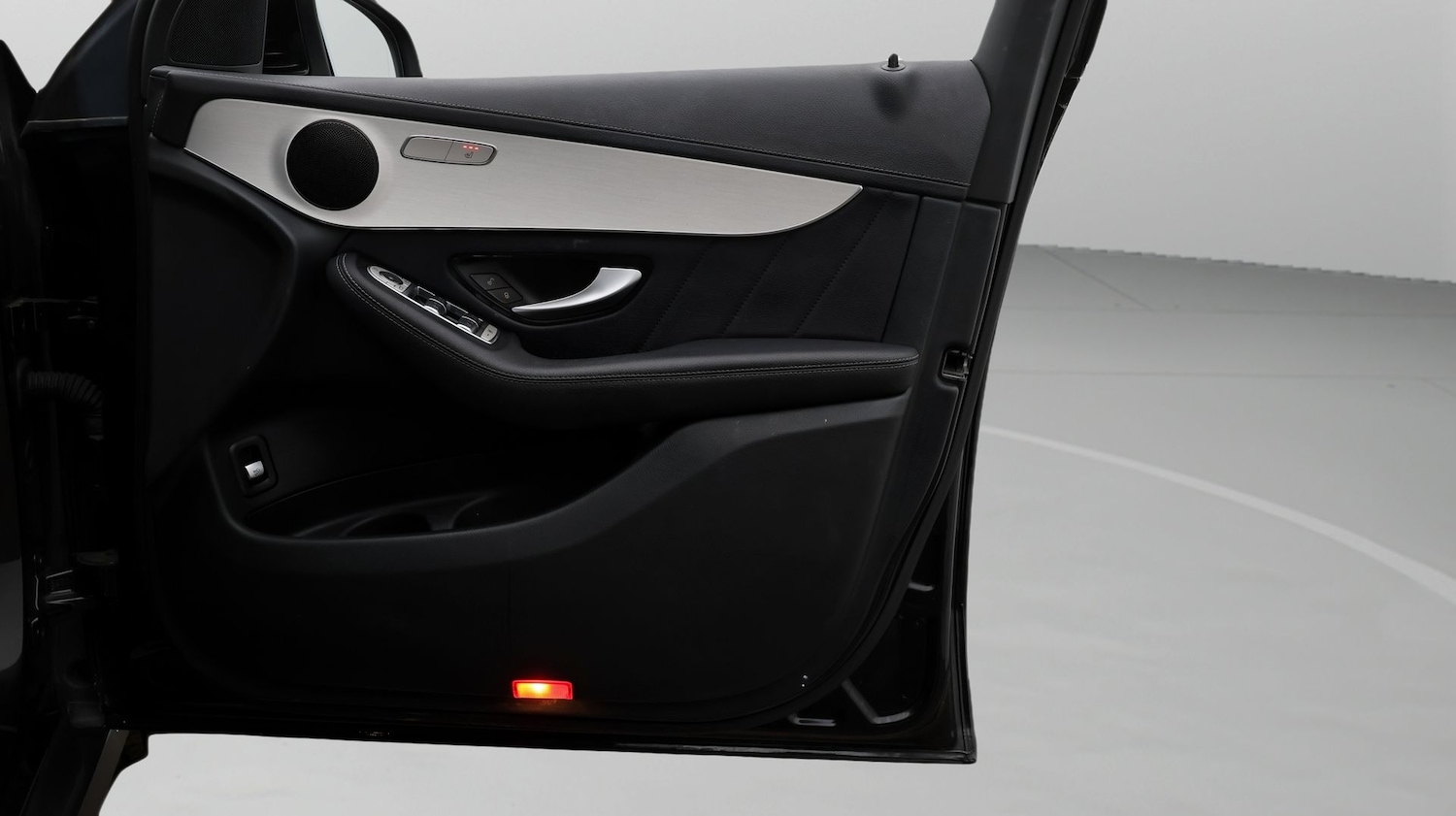 Used Mercedes-Benz GLC 2021 for sale - 77831569: Photo 15