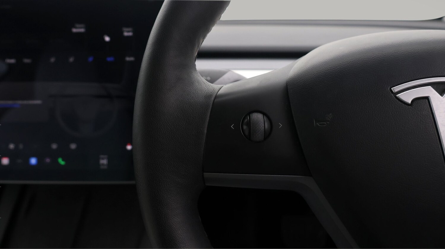 Used Tesla Model 3 2021 for sale - 77447680: Photo 24