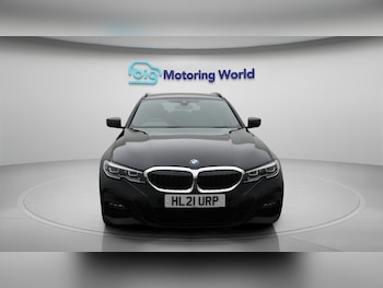 Used BMW 3 Series 2021 for sale - 76549106: Photo