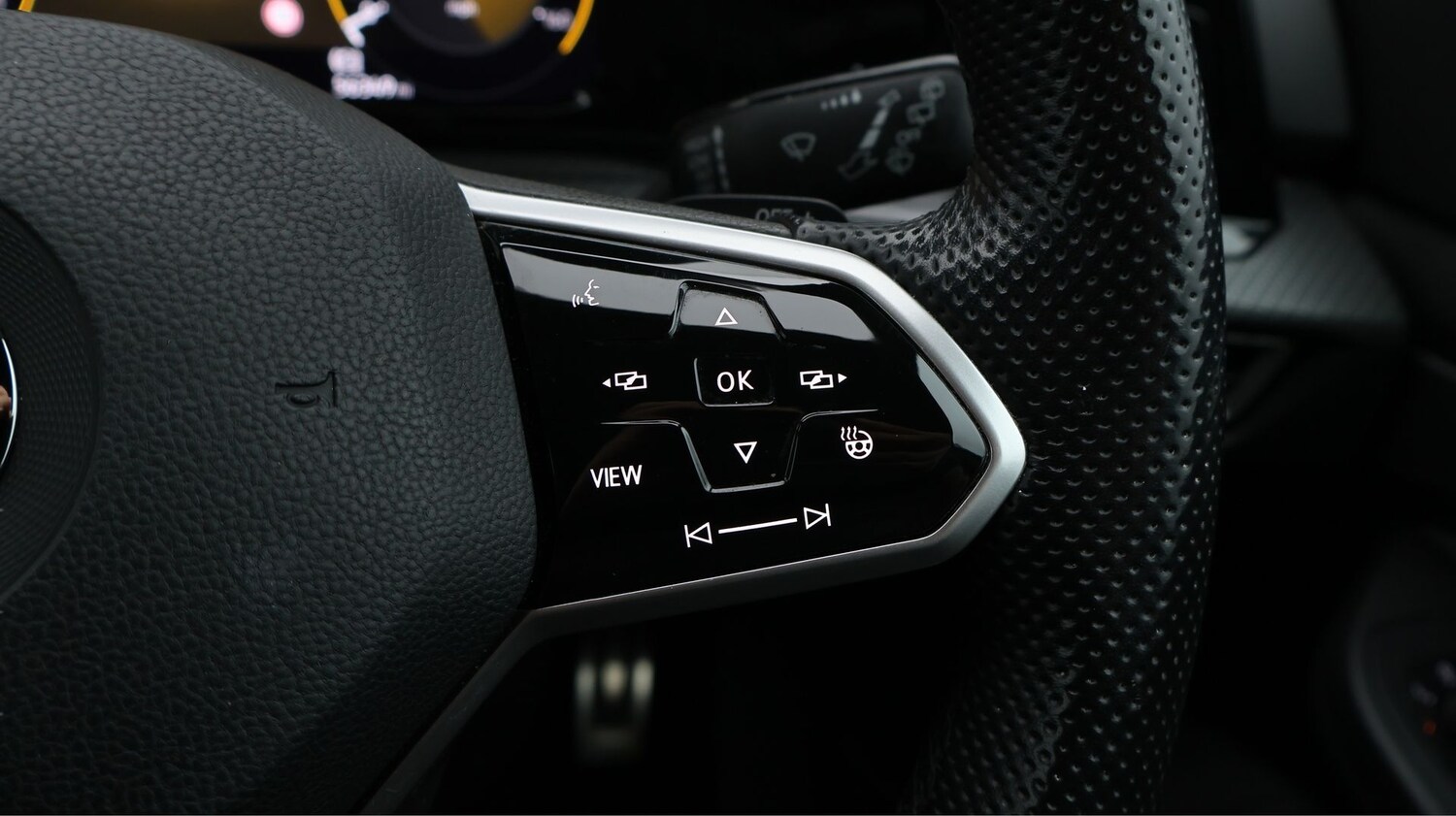 Used Volkswagen Golf 2020 for sale - 77650406: Photo 24